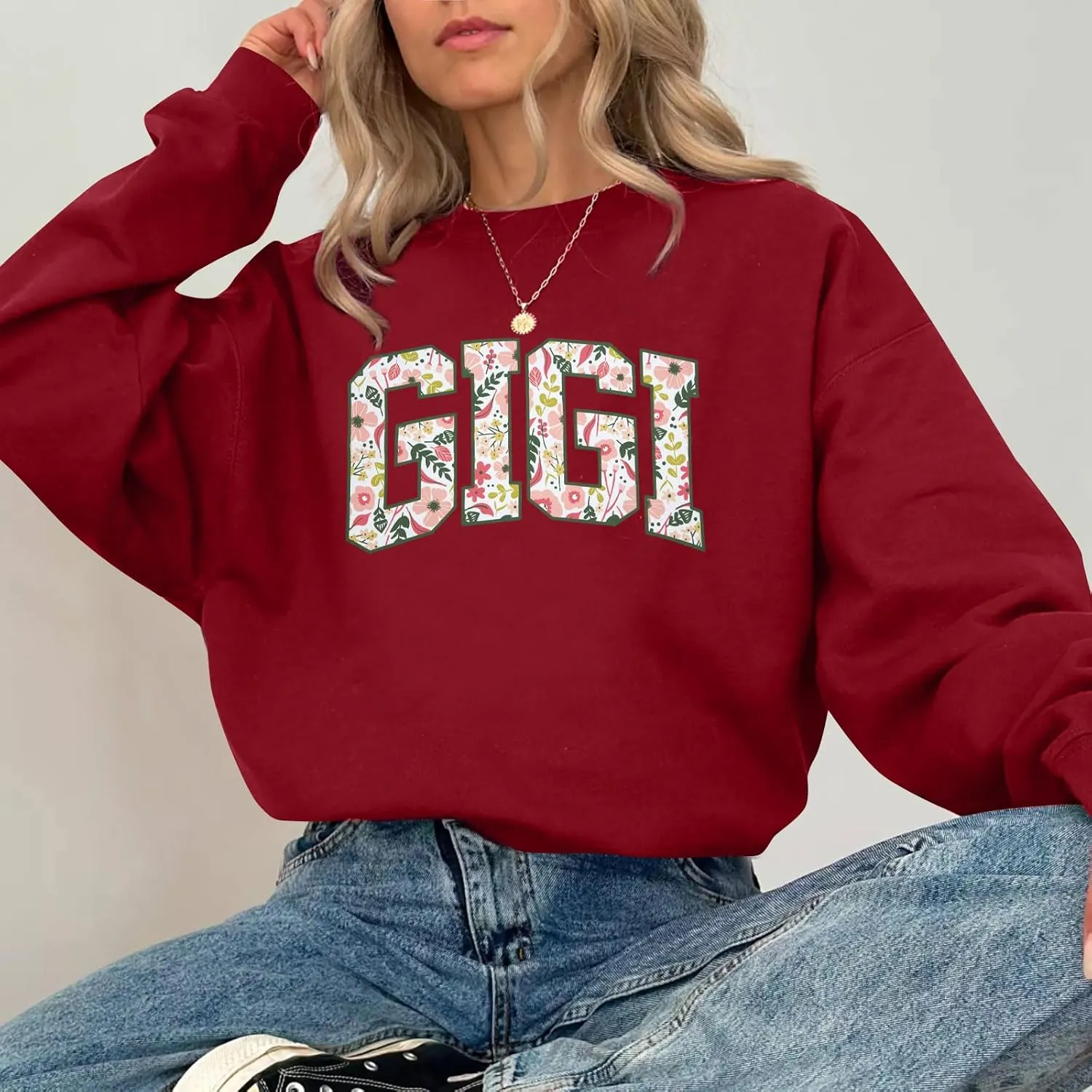 HEBBE Gigi Sweatshirts for Women Grandma Sweatshirt Gifts for Grandmother Nana Letters Print Shirt Pullover Top