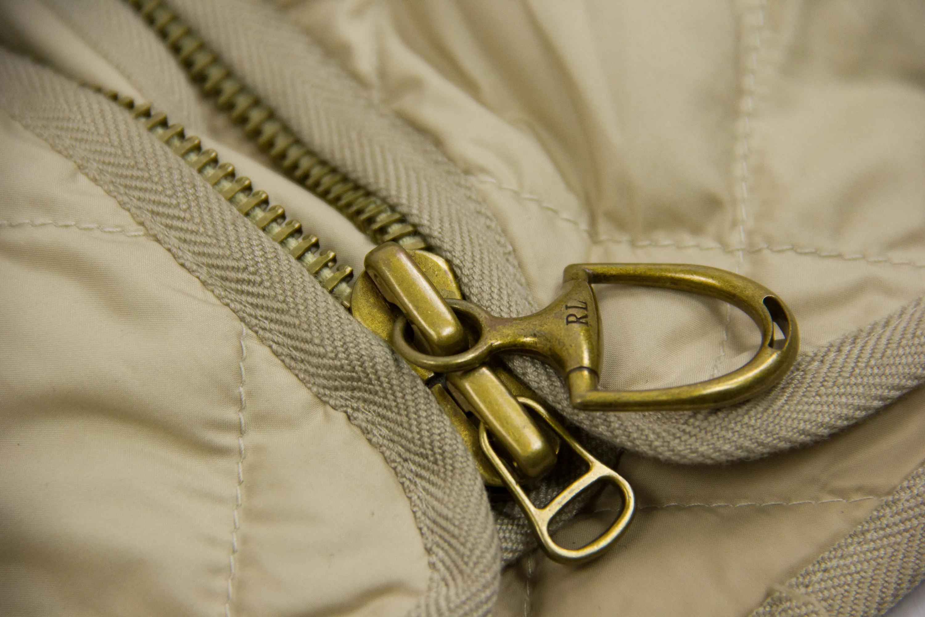 RALPH LAUREN Down Insulated Beige Classic Quilted Jacket, SIZE L