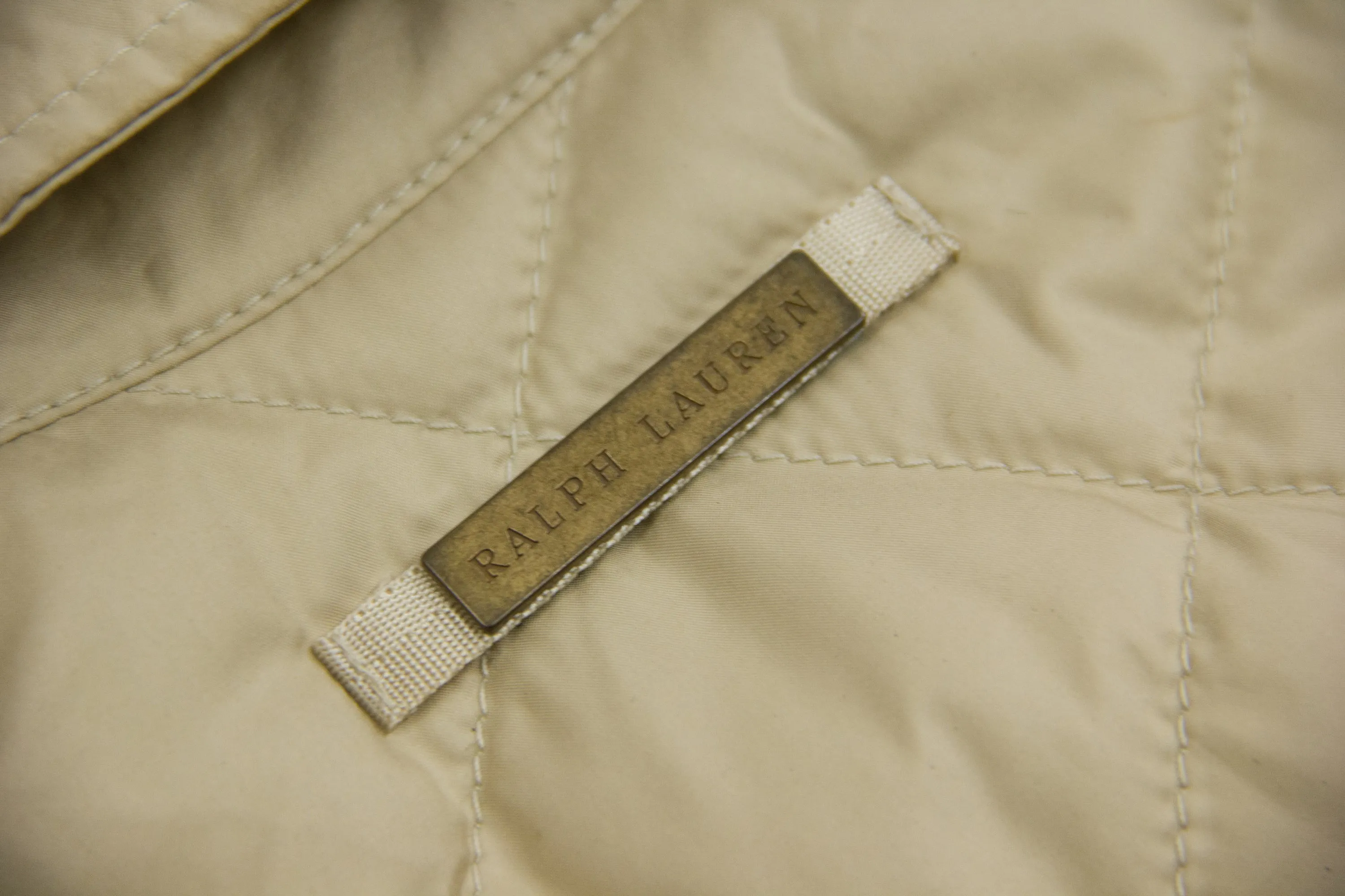 RALPH LAUREN Down Insulated Beige Classic Quilted Jacket, SIZE L