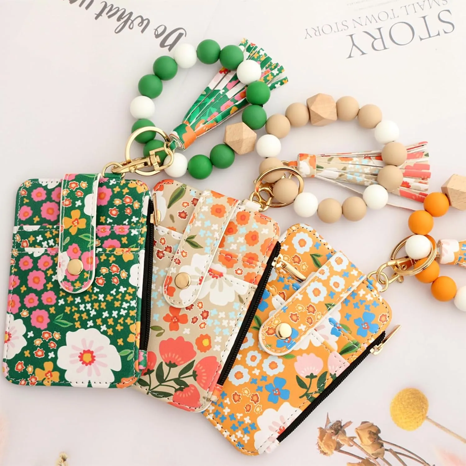 Women's Boho Beaded Wallet, Wristlet Wallet Keychain With Beaded Tassel Flower Pattern (Green)
