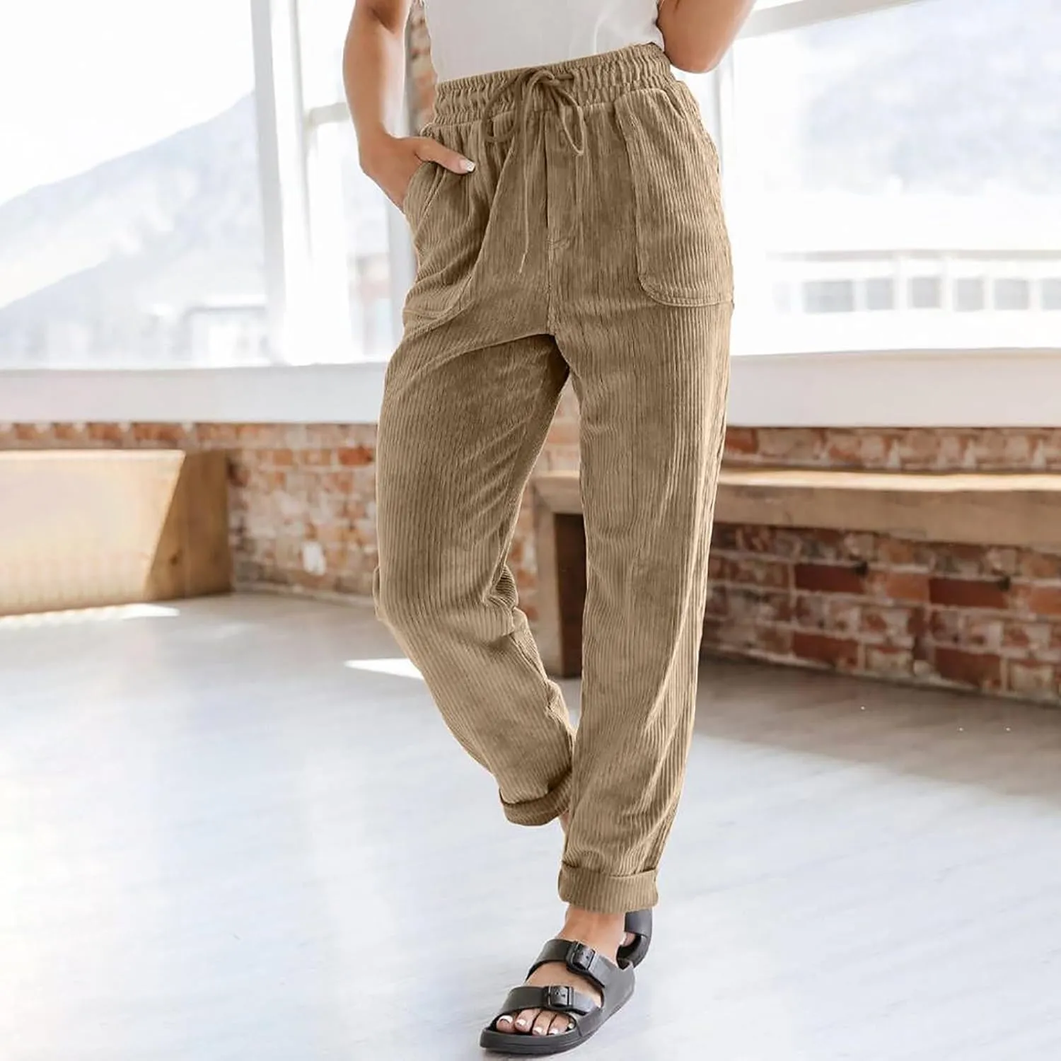 Womens Corduroy Pants Elastic High Waist Straight Leg Pants Casual Comfy Lightweight Cotton Baggy Trousers w/Pockets